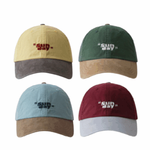 หมวกแก๊ป รูปทรงเบสบอล ปักตกแต่งคำว่า “Sunday” มีให้เลือกทั้งหมด 4 สี