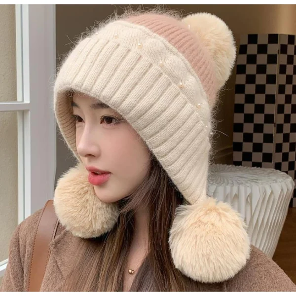 New พร้อมส่ง!!!หมวกกันหนาวไหมพรมประดับมุก มีปอมๆๆ สำหรับผู้หญิงฤดูหนาว หวานน่ารัก